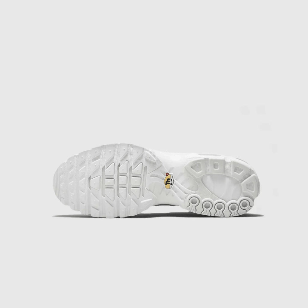 Nike Air Max Plus - Supreme White