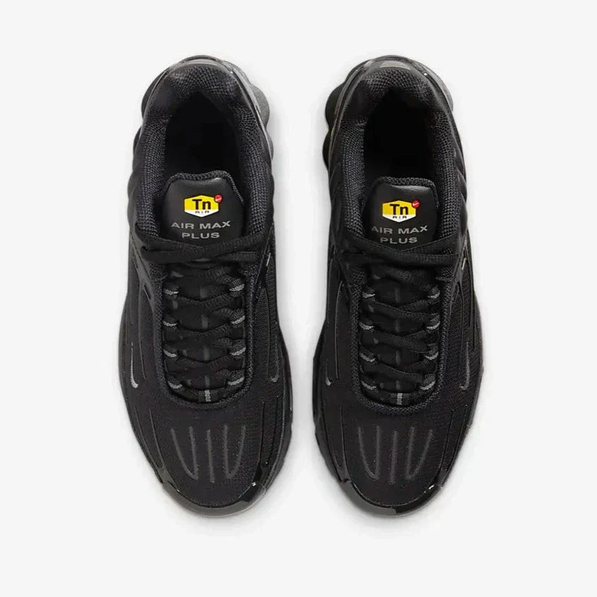 Nike Air Max Plus III Black - KICKSLOCKERS